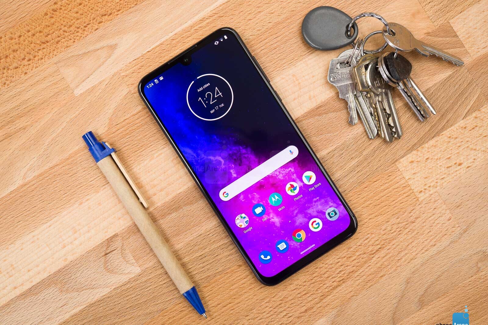 وان زوم Motorola One Zoom 1 - نقد و بررسی موتورولا وان زوم, میان رده ای با طعم بزرگ نمایی