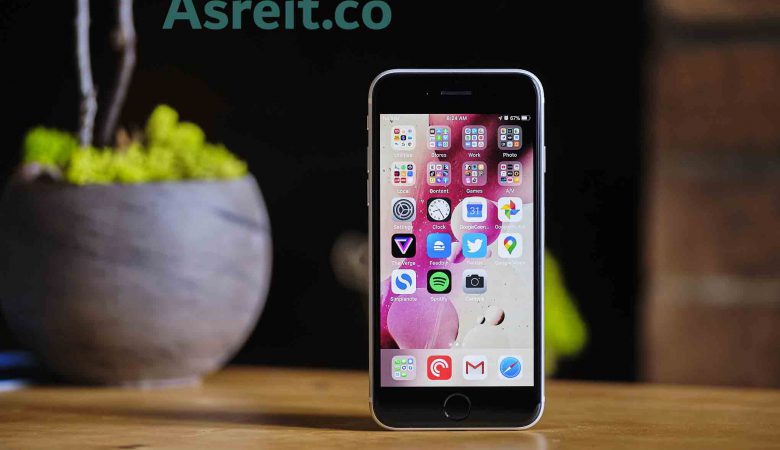 آیفون SE بهترین گوشی آیفون SE 2 (IPhone SE 2020)