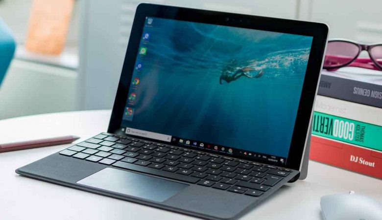 عکس بررسی تبلت سرفیس گو 2 مایکروسافت